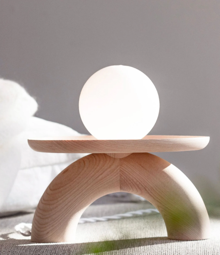 Popy Lampe à poser en Frêne - Mlle Jo