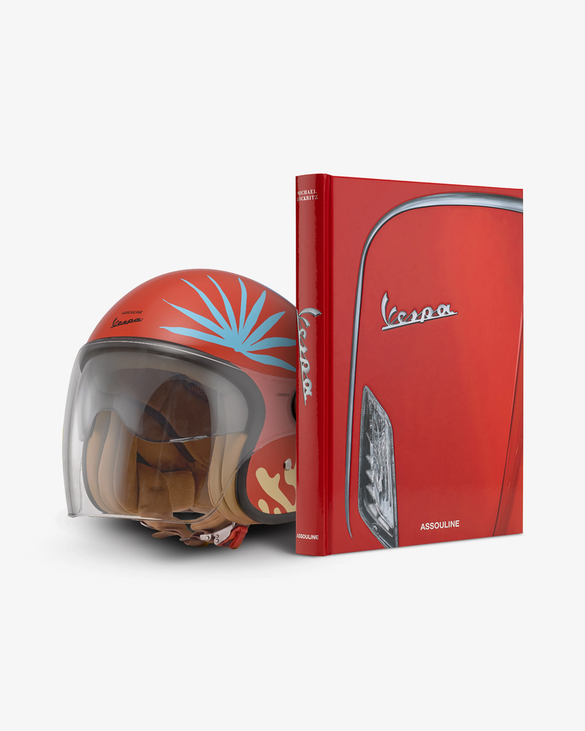 VESPA : THE RIDER'S GIFT SET (BOOK AND HELMET) (S)
